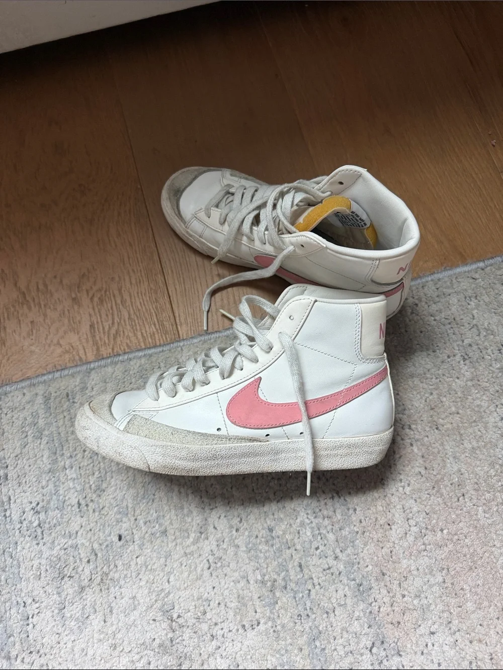 Nike high top